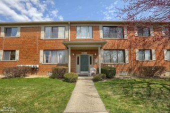 32512 Harper Saint Clair Shores, MI 48082