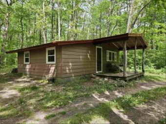 2141 Lois Harrison, MI 48625