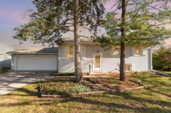 3279 Birchbrook Bay City, MI 48706