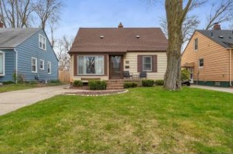 137 Linden Royal Oak, MI 48073