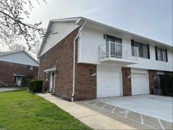 42238 Toddmark Clinton Township, MI 48038