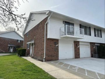 42238 Toddmark Clinton Township, MI 48038