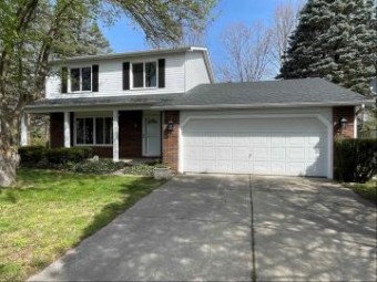 313 Edward J Clinton, MI 49236