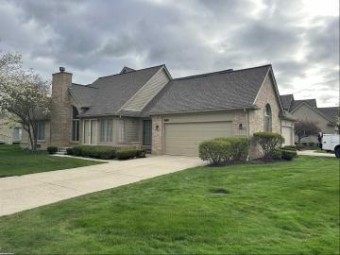 16783 Sandstone 15 Macomb, MI 48042