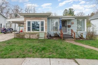 307 W 7th Clare, MI 48617