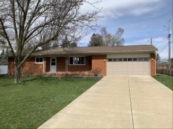 11524 Londonderry Washington Township, MI 48095