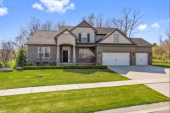 501 Tullamore Oxford, MI 48371