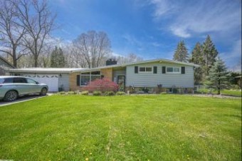 38267 Fernhill Clinton Township, MI 48038