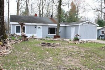 5387 Briarwood Harrison, MI 48625