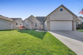 46612 E Briarwood Chesterfield Township, MI 48051