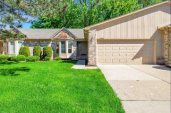 18995 Carmelo Dr Clinton Township, MI 48038