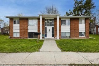 593 Homedale Saginaw, MI 48604