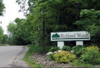 9122 Richland Woods Drive Richland, MI 49083