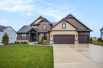 5562 Stonebridge Drive Grandville, MI 49418