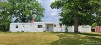 3940 Losey Road Pleasant Lake, MI 49272