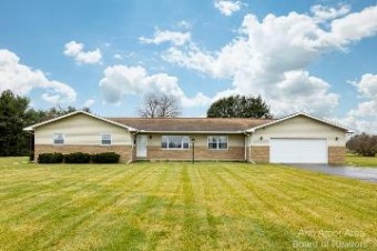 8060 Moon Road Saline, MI 48176