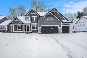 4688 Hidden Ridge Drive Hudsonville, MI 49426