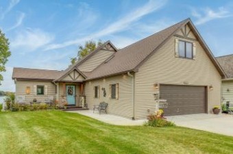 8122 W Royal Road Canadian Lakes, MI 49346