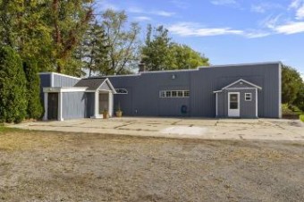 4161 Lake Street Bridgman, MI 49106