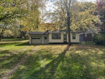 2992 Territorial Road Benton Harbor, MI 49022