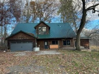 22011 L Drive N Marshall, MI 49068