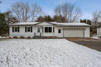 10115 N Meridian Road Pleasant Lake, MI 49272