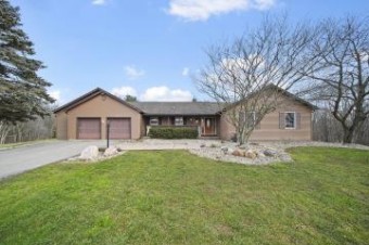 4255 N Sandstone Road Parma, MI 49269