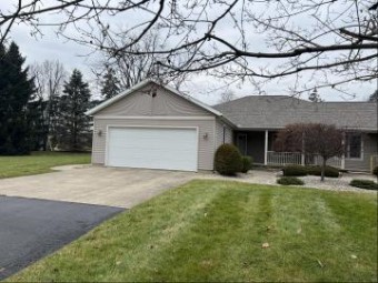 13 Oakwood Drive Coldwater, MI 49036