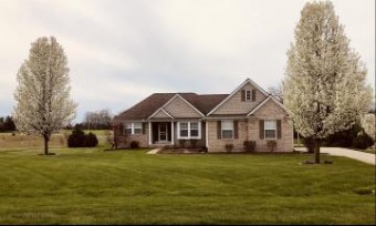 11360 Sand Hill Drive Grass Lake, MI 49240