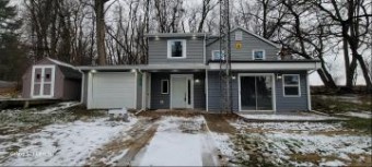 24956 Lake Shore Drive Dowagiac, MI 49047