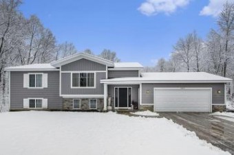 2622 Oak Branch Street Allegan, MI 49010