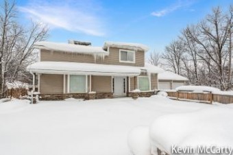 5643 Ivanrest Avenue Sw Wyoming, MI 49418