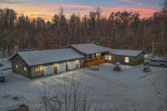 1085 Wolf Road Reading, MI 49274