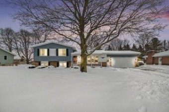 6898 Maier Avenue Sw Grandville, MI 49418