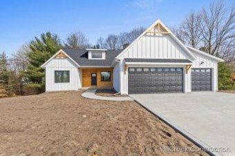 4755 Lexem Drive Hudsonville, MI 49426