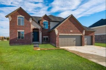 51661 Valley View Drive Chesterfield Township, MI 48051