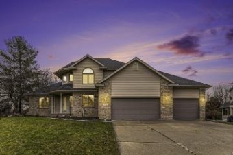 1512 Settlers Hill Drive Lansing, MI 48917