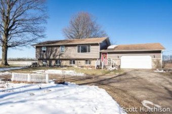 5486 W Briggs Road Stanton, MI 48888