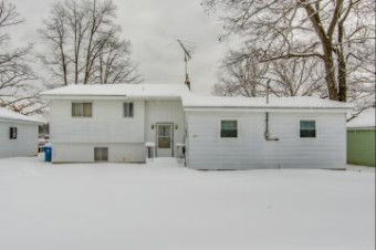 3699/3593 Lakeview Drive Beaverton, MI 48612