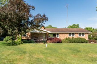 4835 Shore Drive Coloma, MI 49038