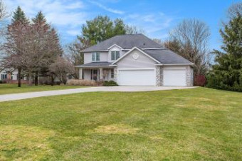 4701 Sunflower Ridge Drive Ne Ada, MI 49301