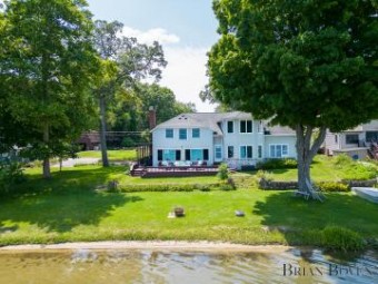 6970 Kitson Drive Ne Rockford, MI 49341