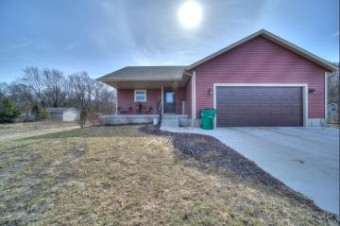 3345 Brock Street Twin Lake, MI 49457