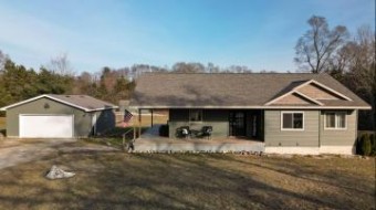 7162 Sleeper Avenue Fremont, MI 49412