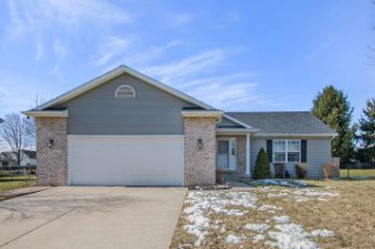 1885 Mockingbird Lane Holt, MI 48842