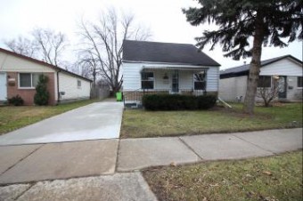 27320 Collingwood Street Roseville, MI 48066