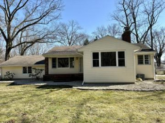 21879 Mason Street Edwardsburg, MI 49112