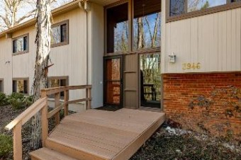 3946 Penberton Drive Ann Arbor, MI 48105