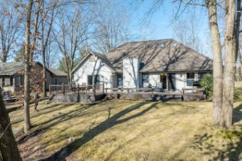 7240 River Ridge Road Canadian Lakes, MI 49346