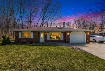 82 Sunset Lane Niles, MI 49120